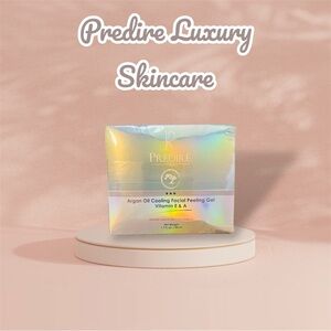 Prédiré Luxury Argan Oil Cooling Facial Peeling Gel - Iridescent